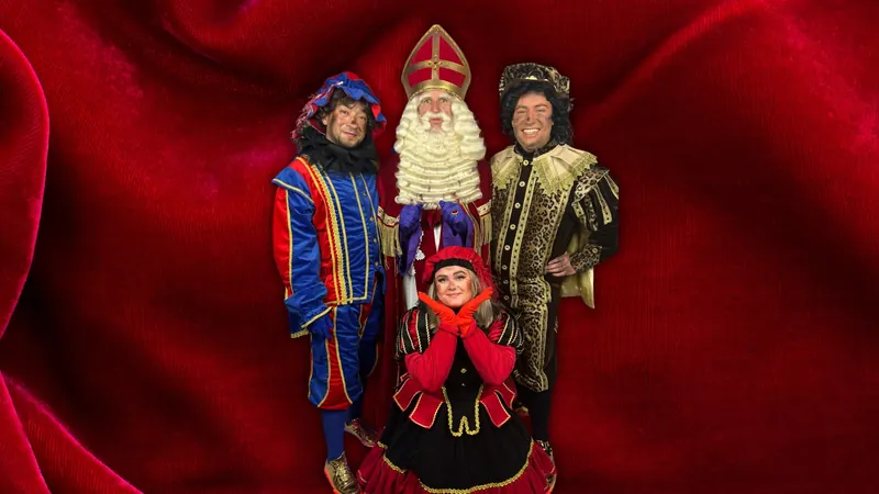 Het Sinterklaas010 team: Sinterklaas met drie Pieten
